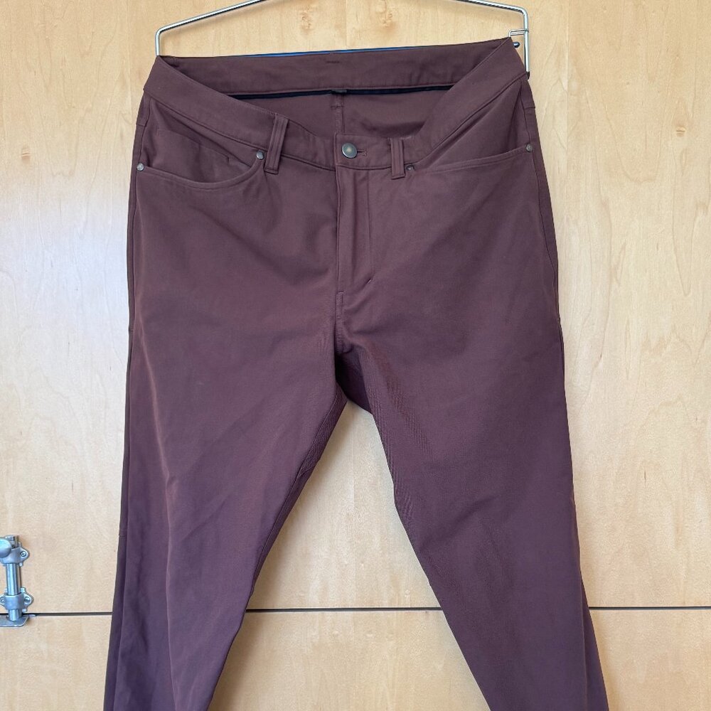 Lululemon 32/30 Slim fit pants